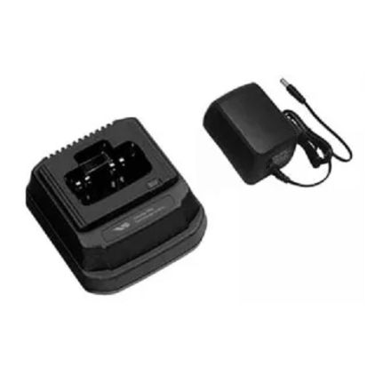 Discontinued YAESU VAC810 Rapid charger for  FNB-V67Li battery
