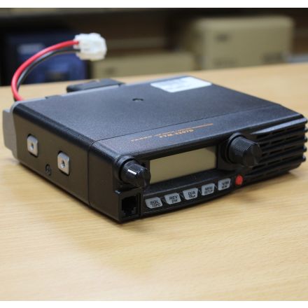 SOLD! USED FTM-3207 430MHz FM/C4FM MOBILE TRANSCEIVER