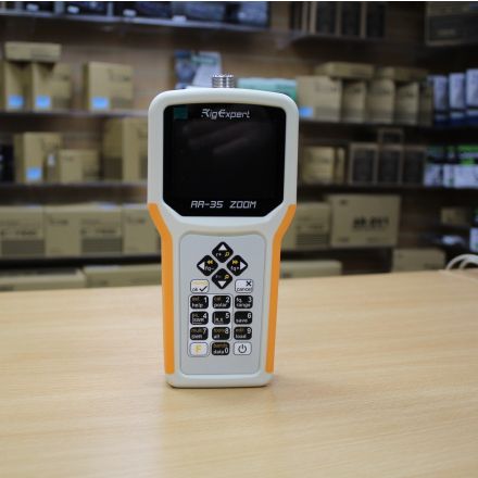 SOLD! USED RigExpert AA-35 ZOOM (0.06-35MHz) Analyser